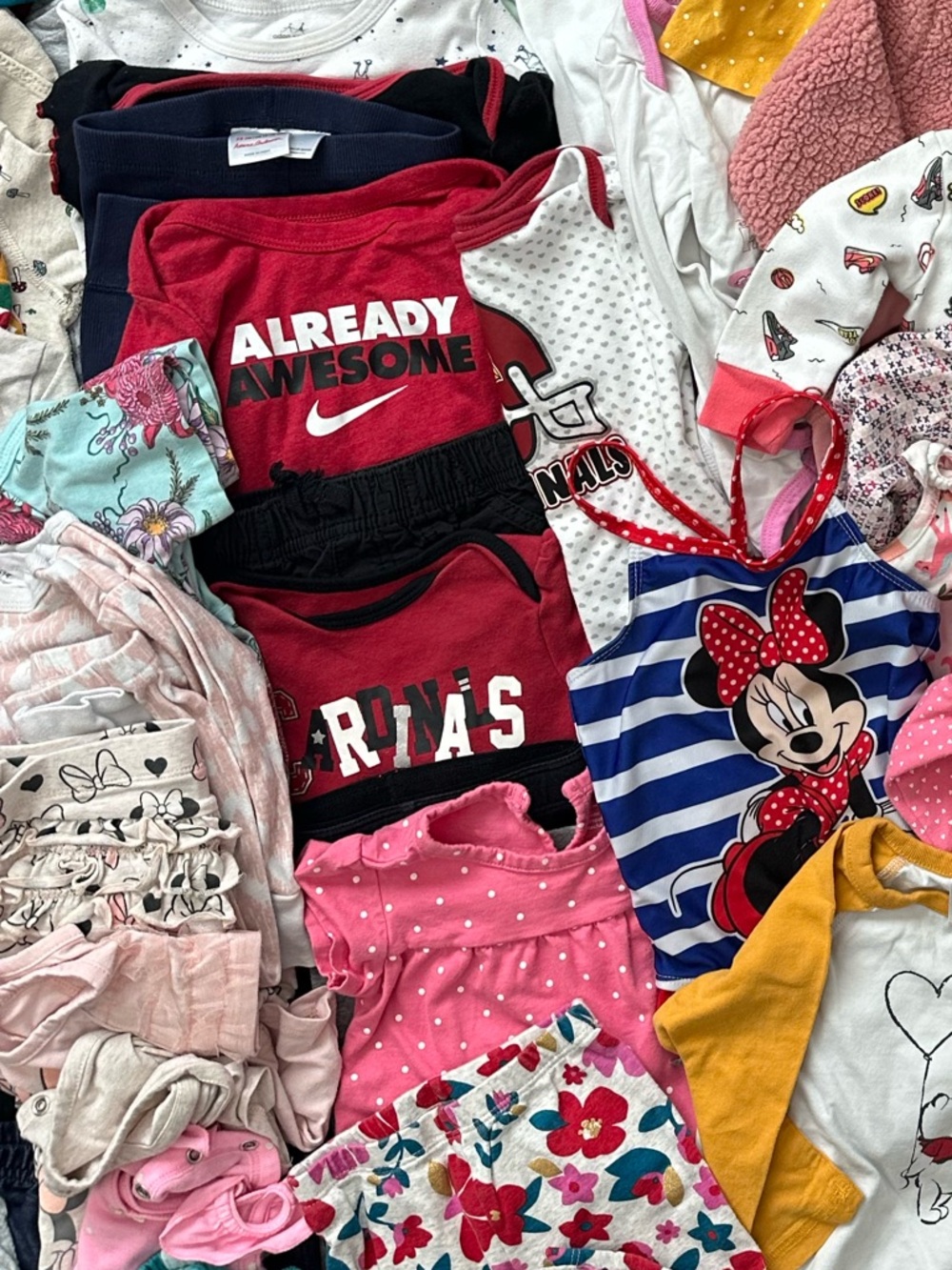 Mystery Lot 12-18mo Baby Girl Clothes up to 20 Items/5lbs - Picture 2 of 3